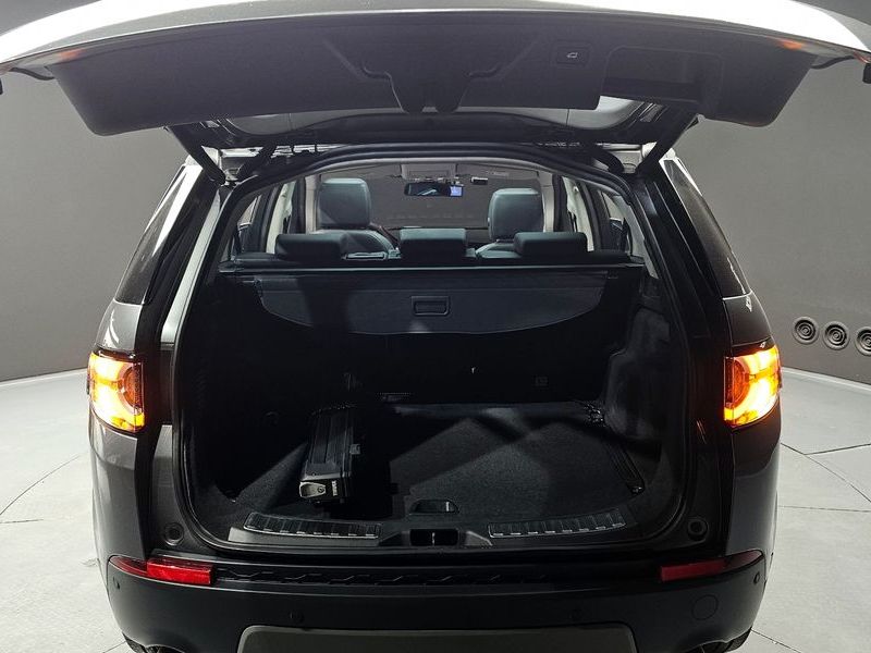 2016 Land Rover Discovery Sport 2.0 TD4 SE photo 20