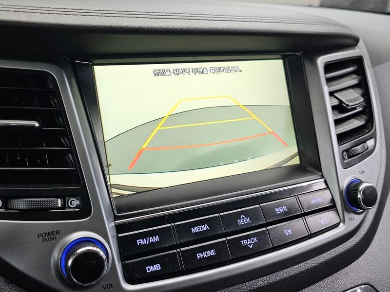 2016 Hyundai Tucson Diesel 1.7 2WD Modern photo 13