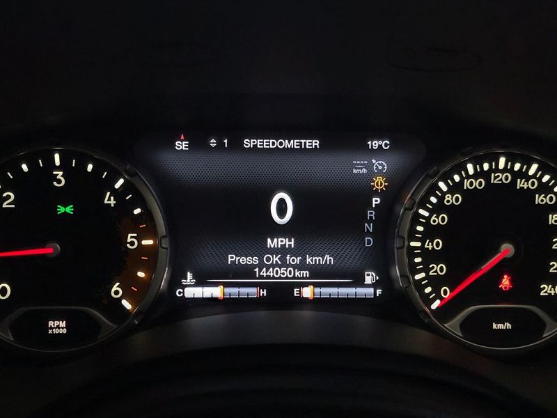 2016 Jeep Renegade 2.0 Diesel Longitude AWD photo 8