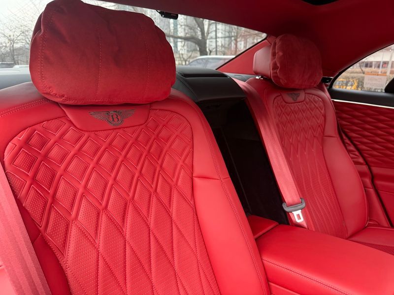 2022 Bentley Flying Spur 4.0 photo 18