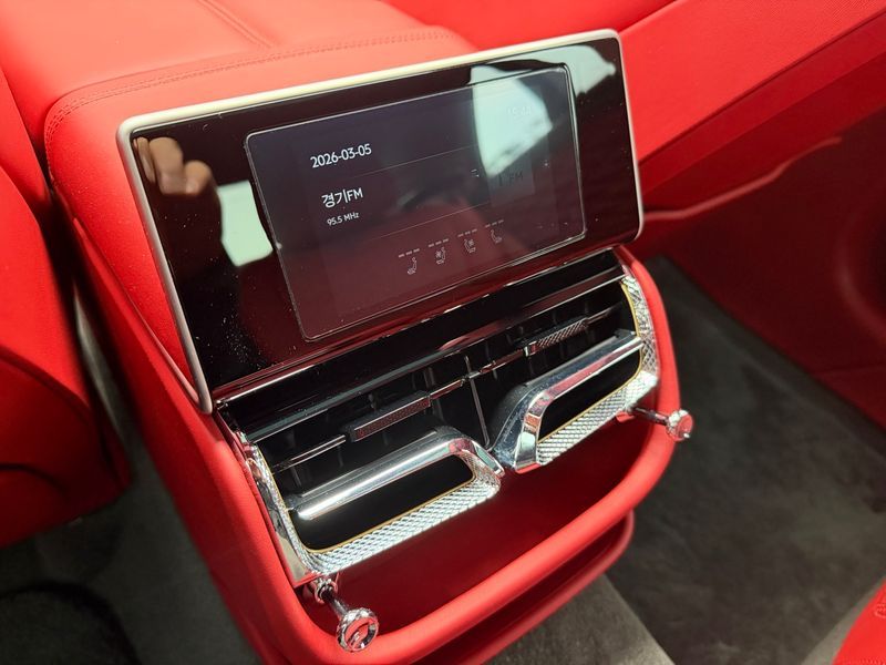 2022 Bentley Flying Spur 4.0 photo 19