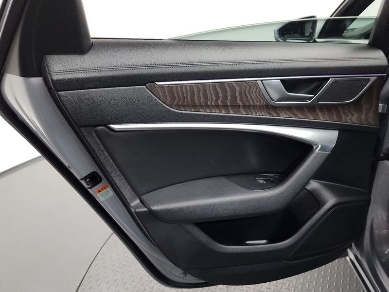 2022 Audi A6 45 TFSI Quattro Premium photo 25