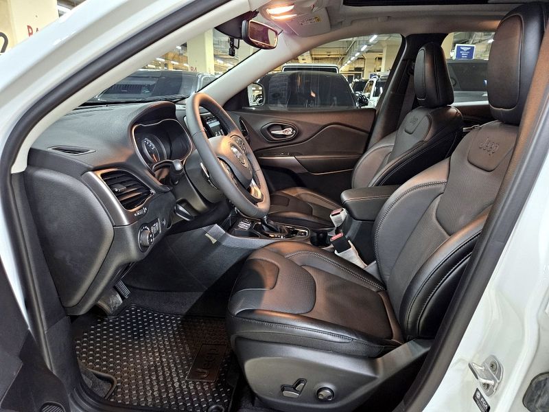 2022 Jeep Cherokee 2.4 Limited 2WD photo 10