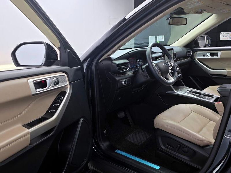 2022 Ford Explorer 2.3 LimIted 4WD photo 10