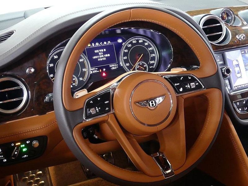2017 Bentley Bentayga 6.0 W12 photo 13