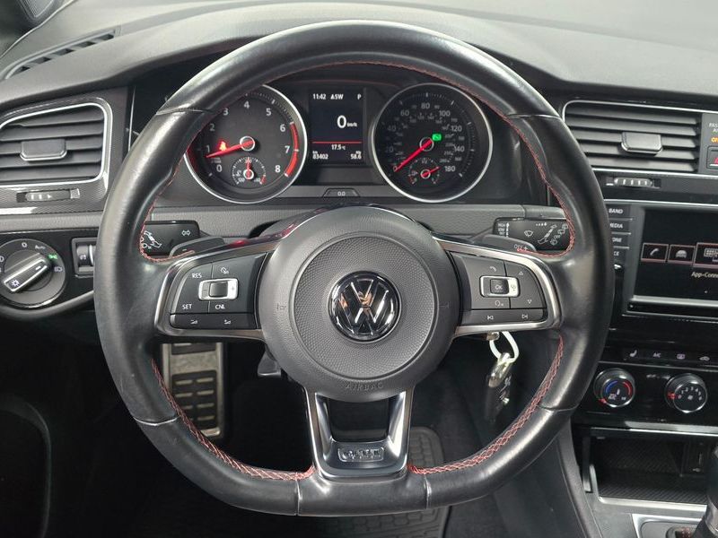 2017 Volkswagen Golf 2.0 GTI photo 13