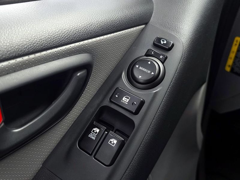 2017 Hyundai 그랜드 스타렉스 5-Seater VAN Smart photo 18