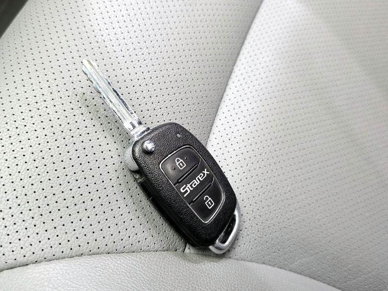 2017 Hyundai 그랜드 스타렉스 5-Seater VAN Smart photo 20