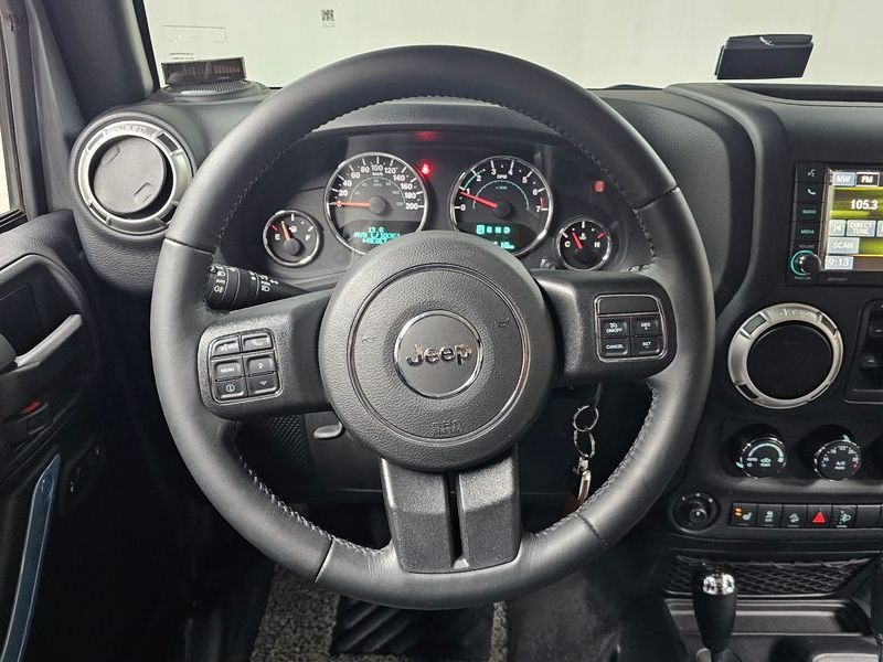 2017 Jeep Wrangler 3.6 Sahara 4Door photo 12