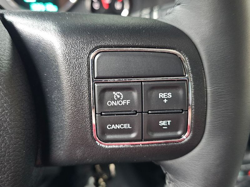 2017 Jeep Wrangler 3.6 Sahara 4Door photo 16