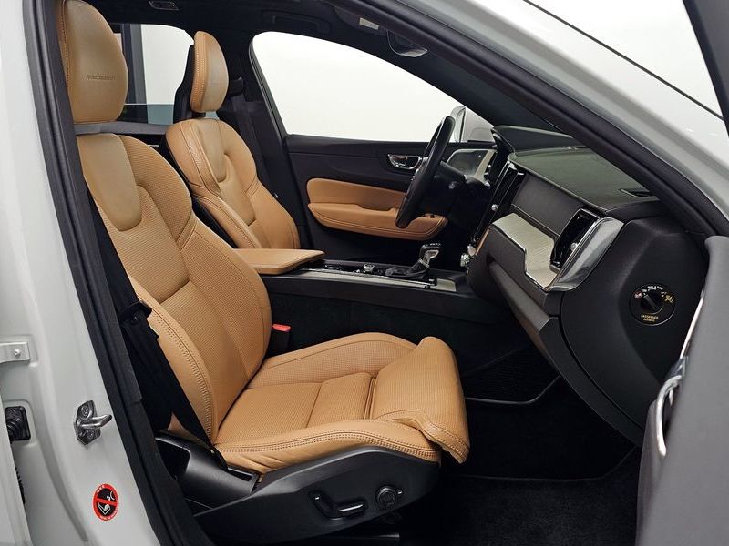 2018 Volvo XC60 T6 Inscription photo 10