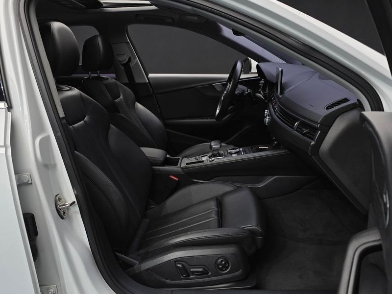 2018 Audi A4 35 TDI Premium photo 11