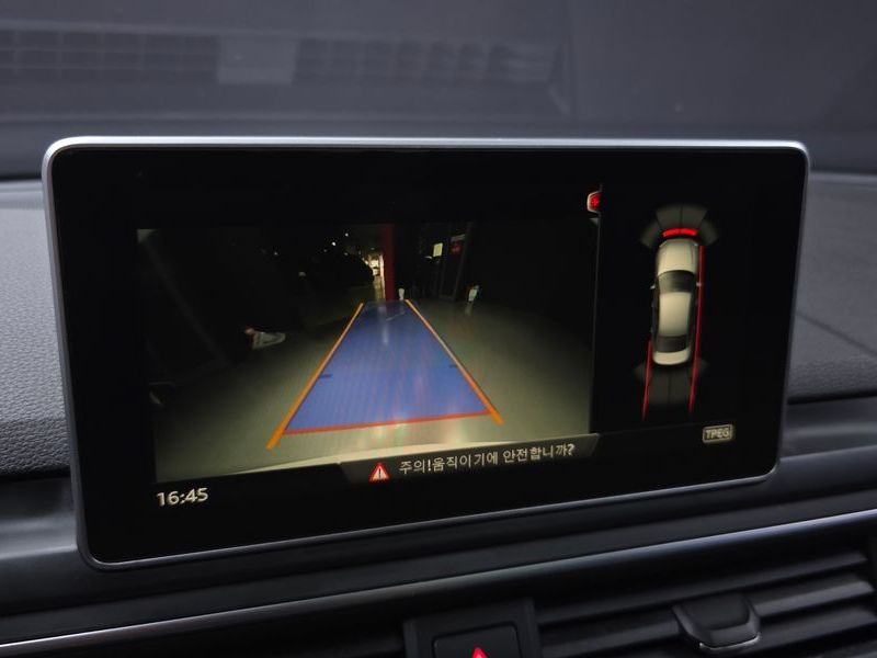 2018 Audi A4 35 TDI Premium photo 15