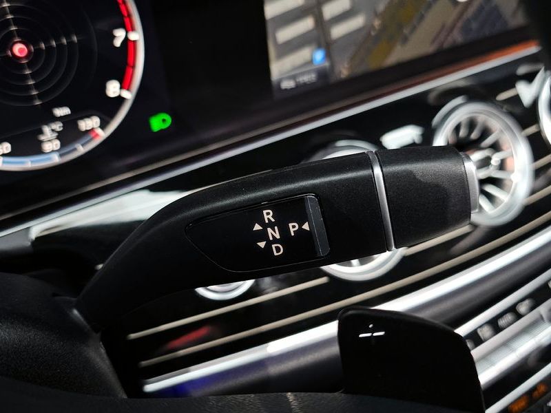 2019 Mercedes-Benz S-Class CLS450 4MATIC AMG Line photo 9