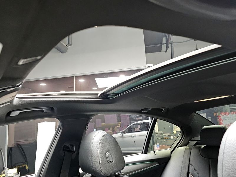 2018 BMW 5 Series 520d M Sport Special Edition photo 19