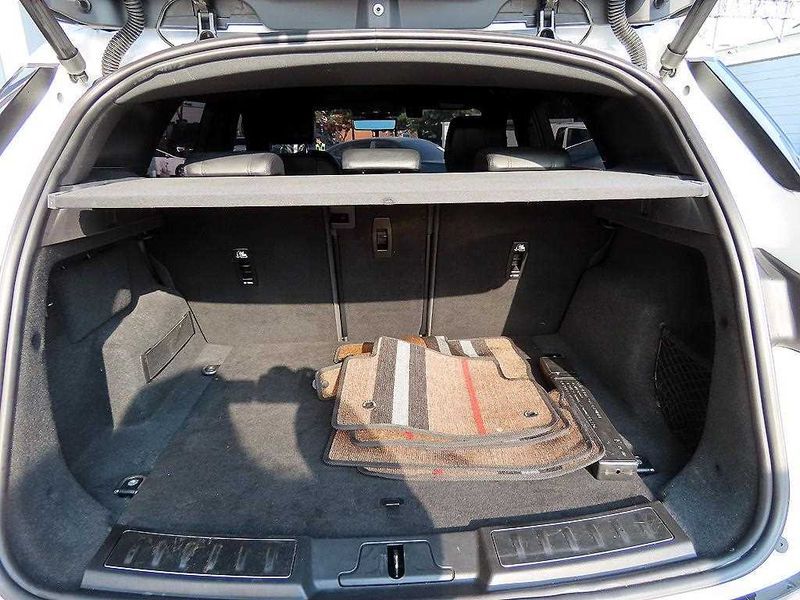 2021 Land Rover Range Rover Evoque P250 R-Dynamic SE photo 20