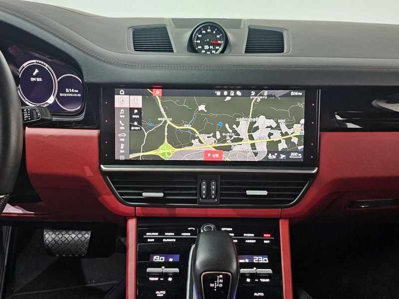 2021 Porsche Cayenne 3.0 Coupe photo 14