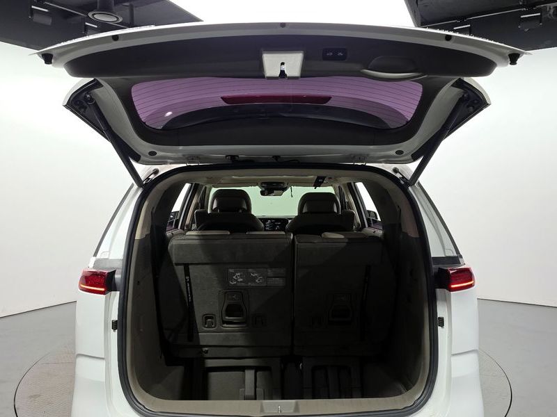 2021 Kia Carnival Gasoline 7-Seater Signature photo 20