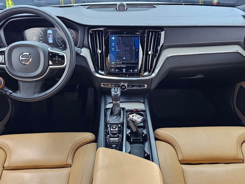 2020 Volvo S60 T5 Inscroption photo 7
