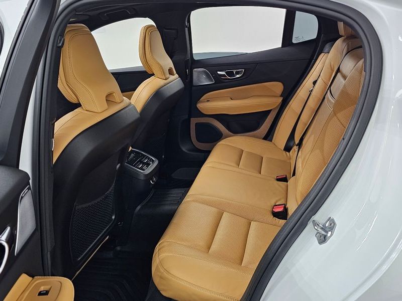 2020 Volvo S60 T5 Inscroption photo 12