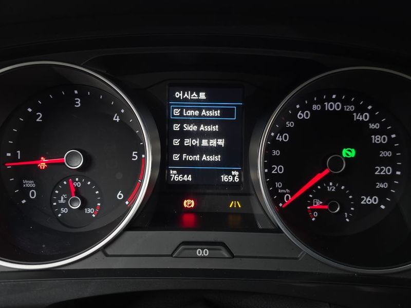 2018 Volkswagen Tiguan 2.0 TDI Premium photo 8