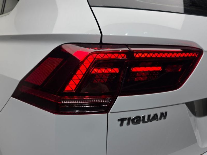 2018 Volkswagen Tiguan 2.0 TDI Premium photo 23