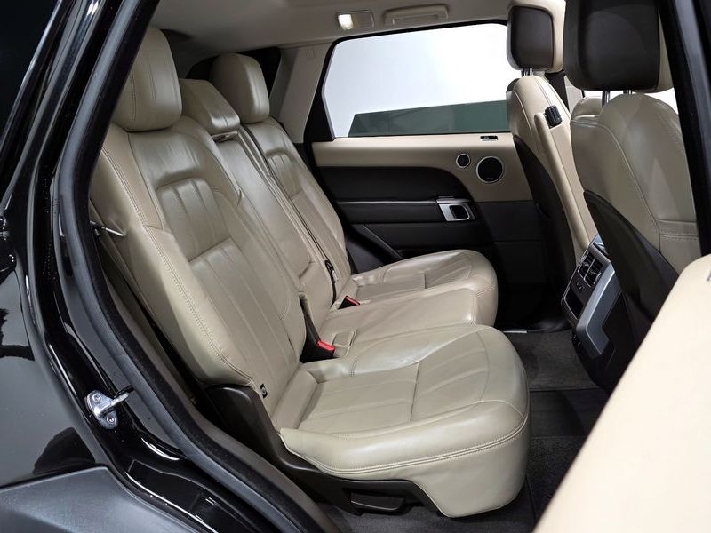 2018 Land Rover Range Rover Sport 3.0 SDV6 HSE photo 12