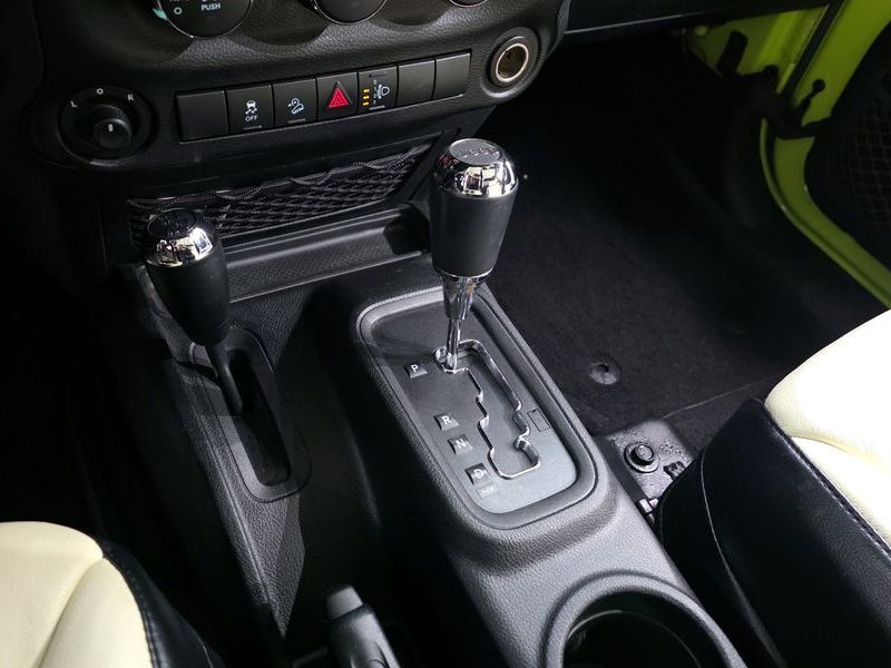 2017 Jeep Wrangler 3.6 Rubicon 4Door photo 9