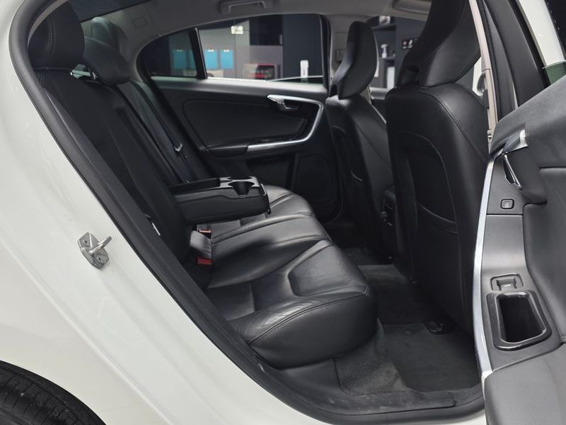 2017 Volvo S60 D3 2nd photo 11