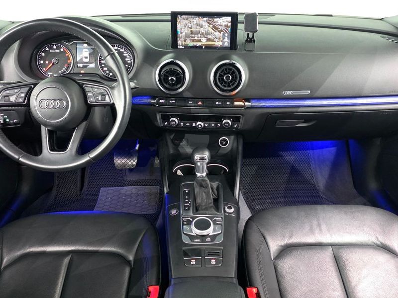 2018 Audi A3 40 TFSI 8V photo 7