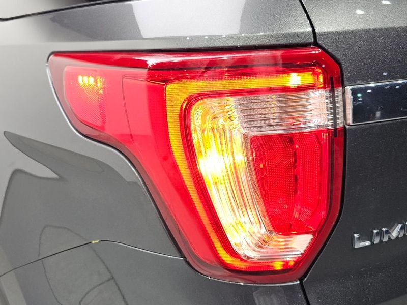2017 Ford Explorer 2.3 Limited 4WD 5th photo 23