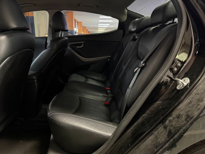 2012 Hyundai Avante M16 GDI Premier photo 11