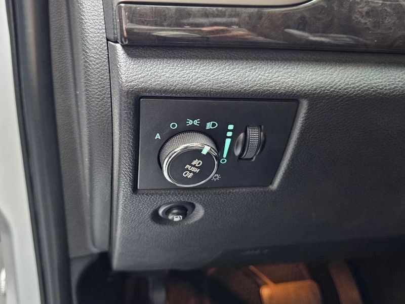 2012 Jeep Grand Cherokee 3.0 Diesel Laredo WK2 photo 17