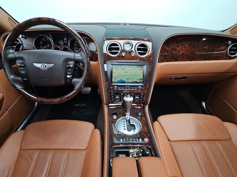 2012 Bentley Flying Spur 6.0 photo 7