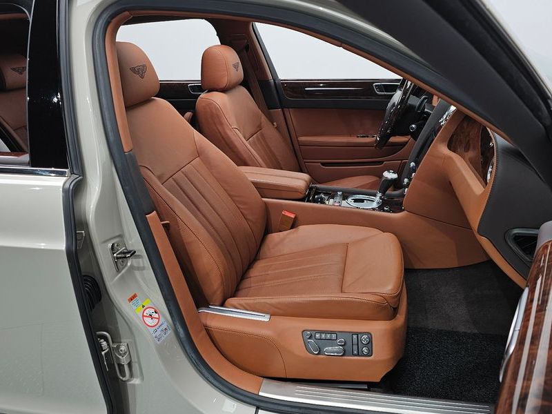 2012 Bentley Flying Spur 6.0 photo 10