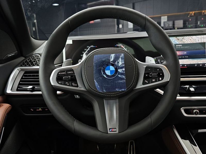 2026 BMW X5 xDrive 40i M Sport photo 14