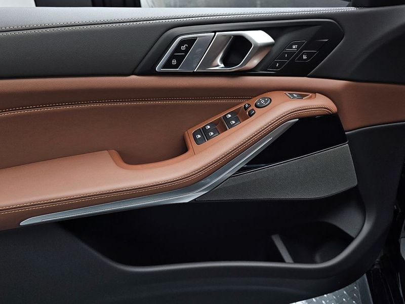 2026 BMW X5 xDrive 40i M Sport photo 24