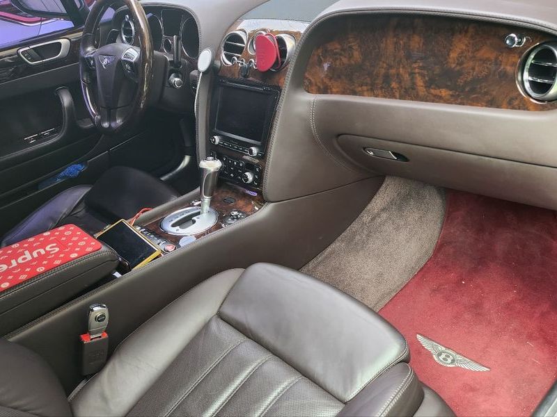 2013 Bentley Flying Spur 6.0 photo 7