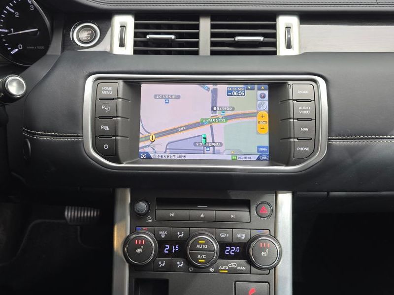 2013 Land Rover Range Rover Evoque 2.2 SD4 Prestige photo 13