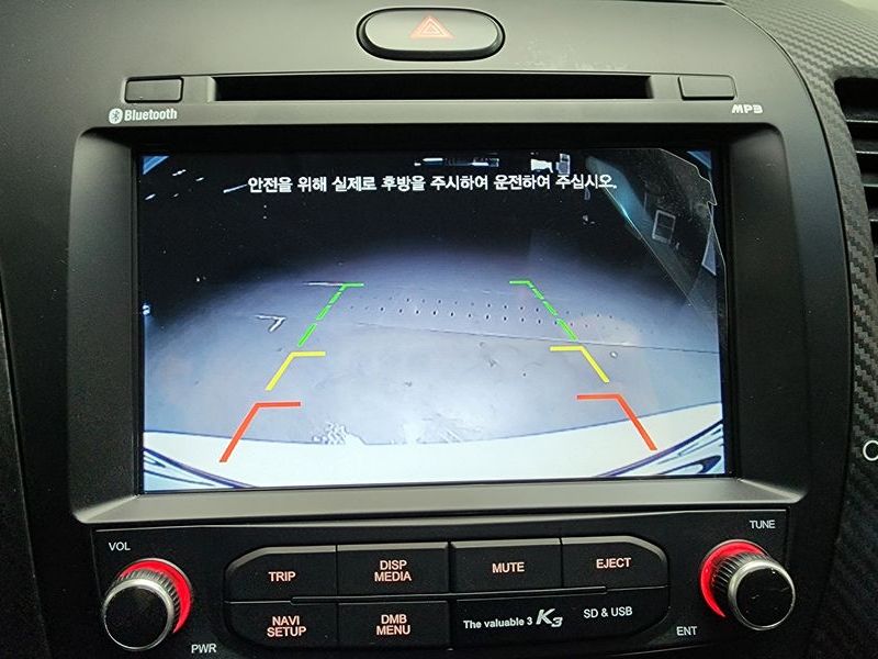 2013 Kia K3 Luxury photo 19
