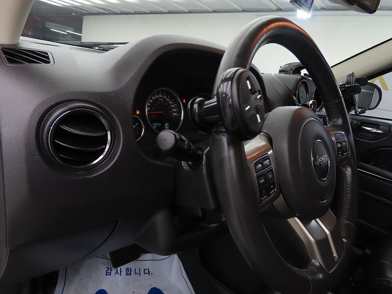 2013 Jeep Compass 2.4 Limited 1st photo 13