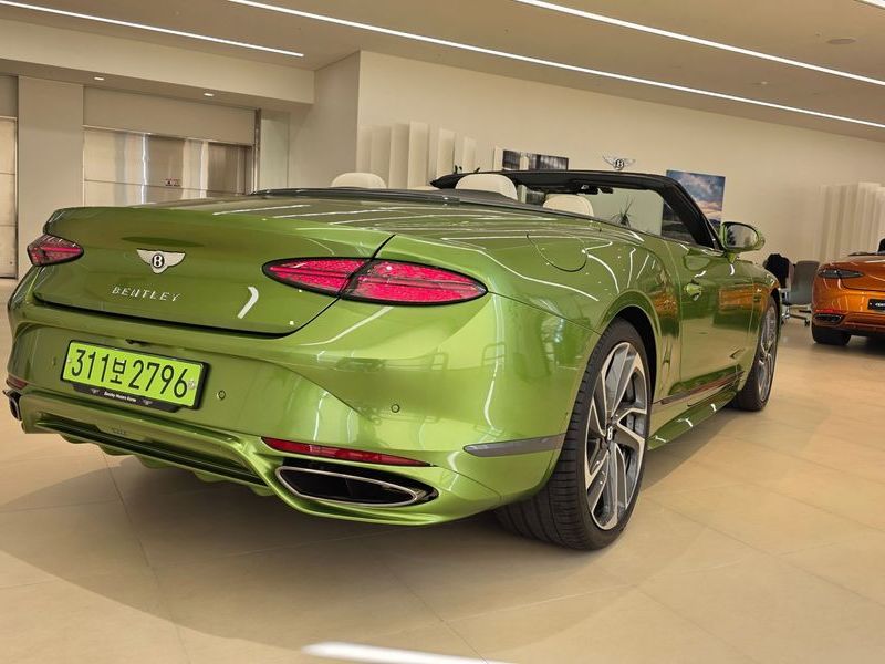 2025 Bentley Continental GT 4.0 GTC Speed photo 8