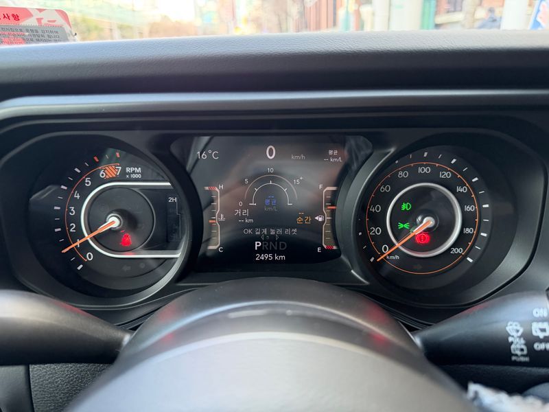 2025 Jeep Wrangler 2.0 Rubicon 4Door photo 12