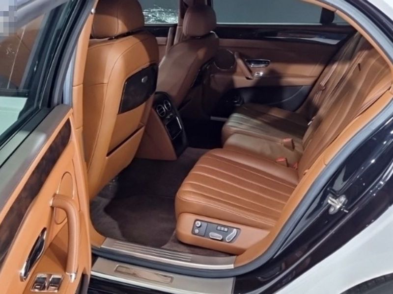 2014 Bentley Flying Spur 6.0 photo 16