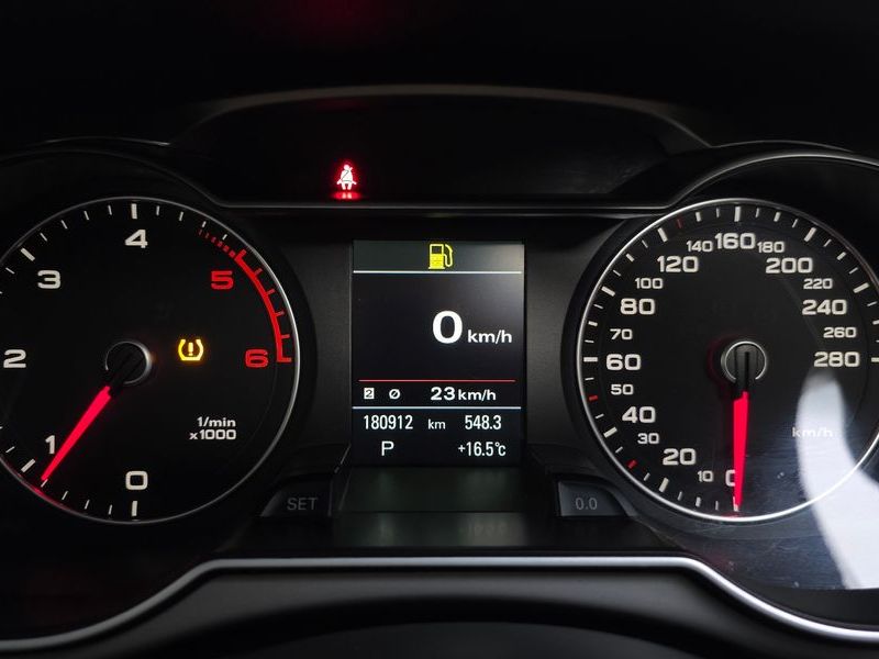 2014 Audi A4 2.0 TDI B8 photo 8