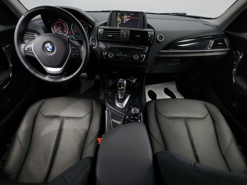 2014 BMW 1시리즈 118d Urban 5Dr photo 7