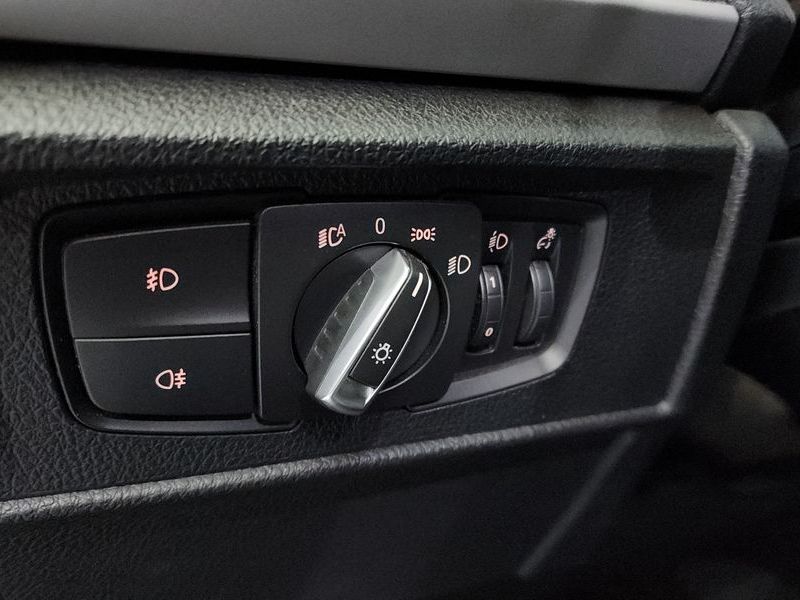 2014 BMW 1시리즈 118d Urban 5Dr photo 14
