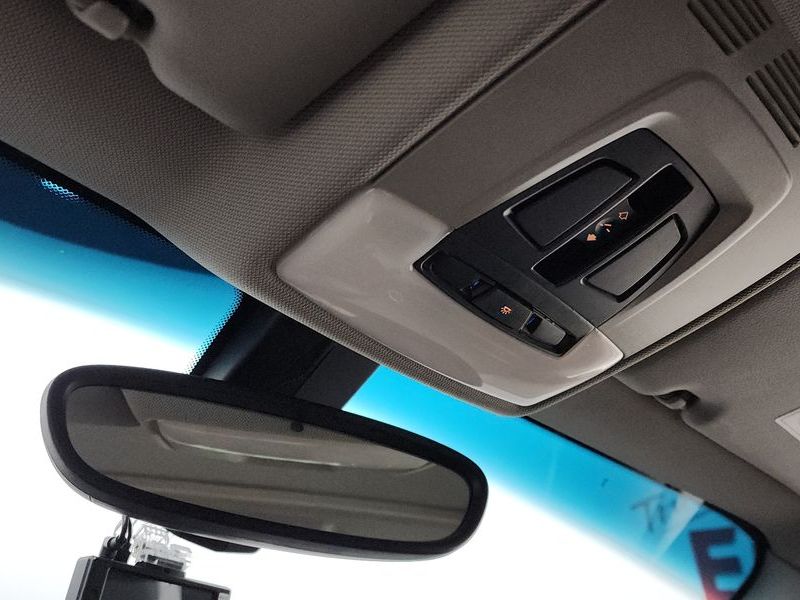 2014 BMW 1시리즈 118d Urban 5Dr photo 18