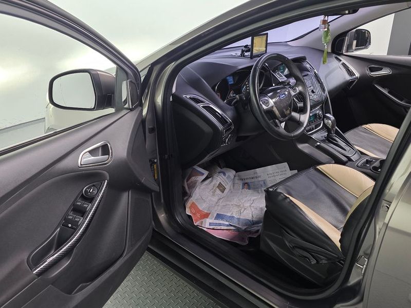 2014 Ford Focus 2.0 Diesel Sport Hatchback 3rd photo 11
