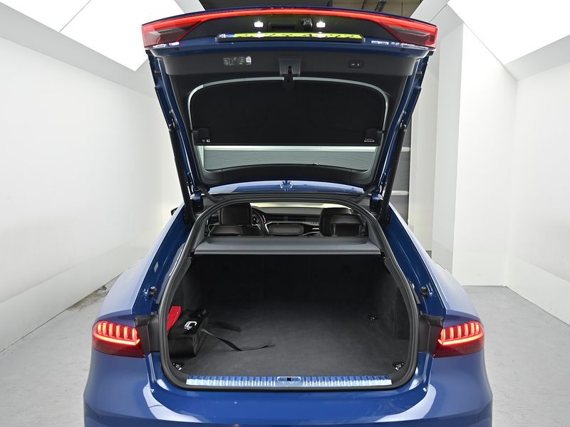 2024 Audi A7 55 TFSI e Quattro Premium photo 20